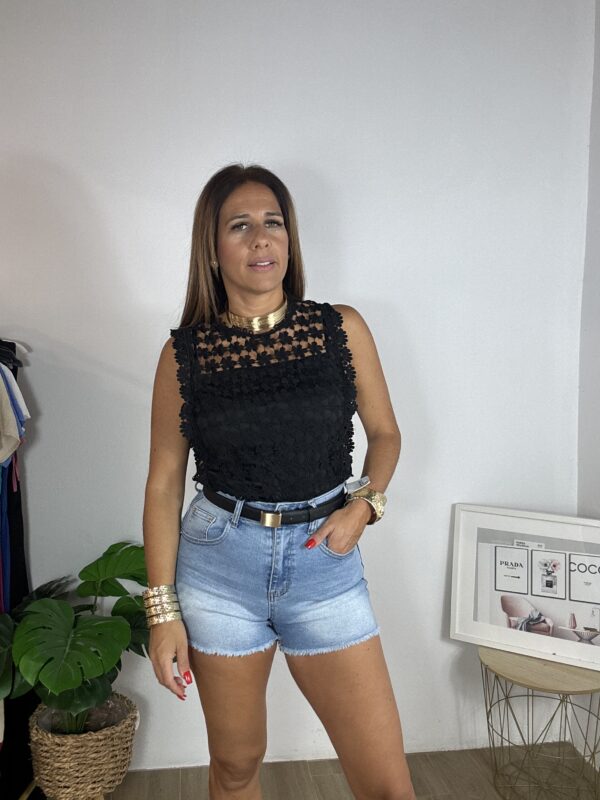 Top Manuela - Imagen 2