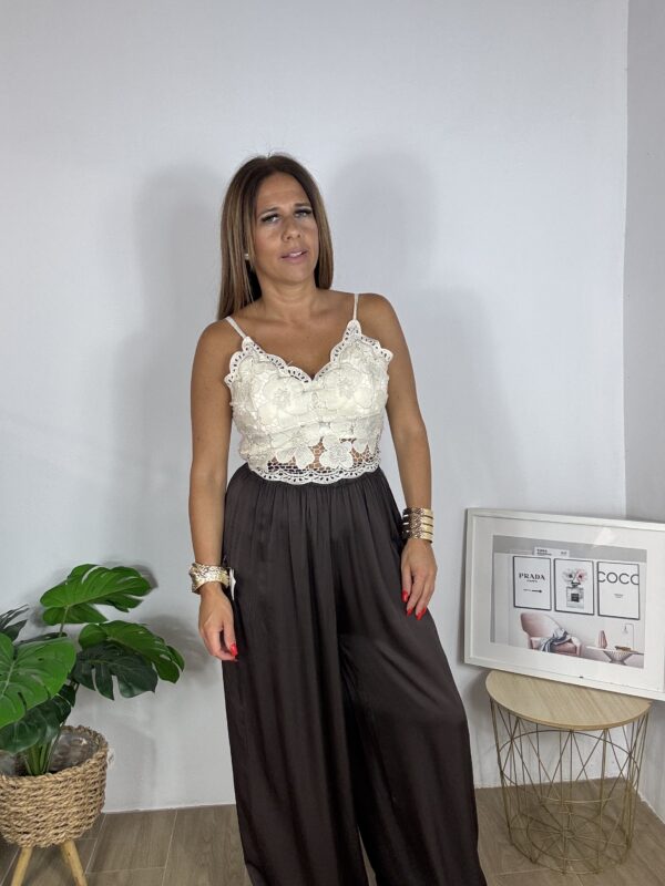 Top Aroa