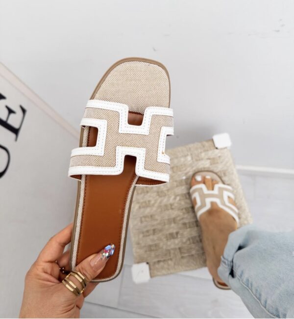 Sandalia H white